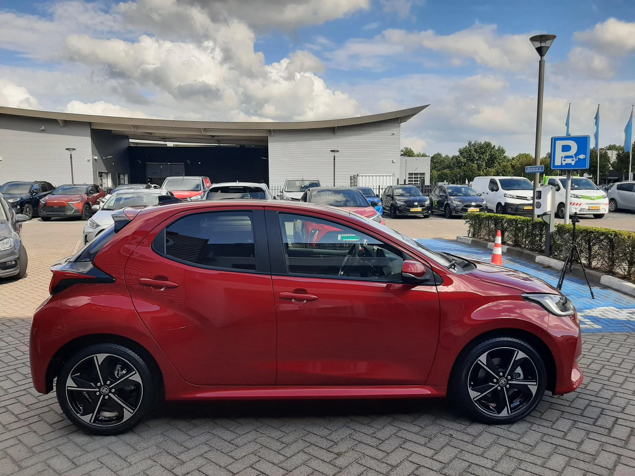 Hoofdafbeelding Toyota Yaris