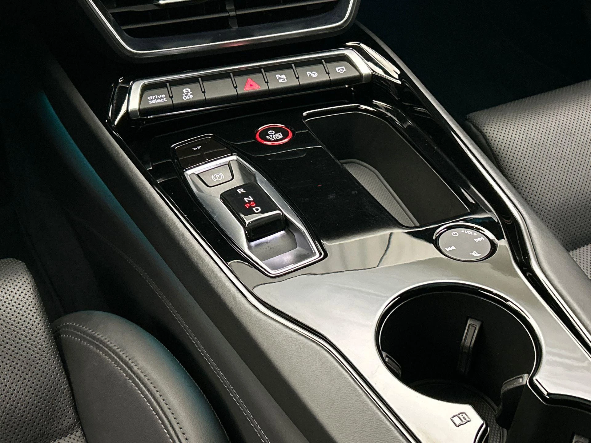 Hoofdafbeelding Audi e-tron GT