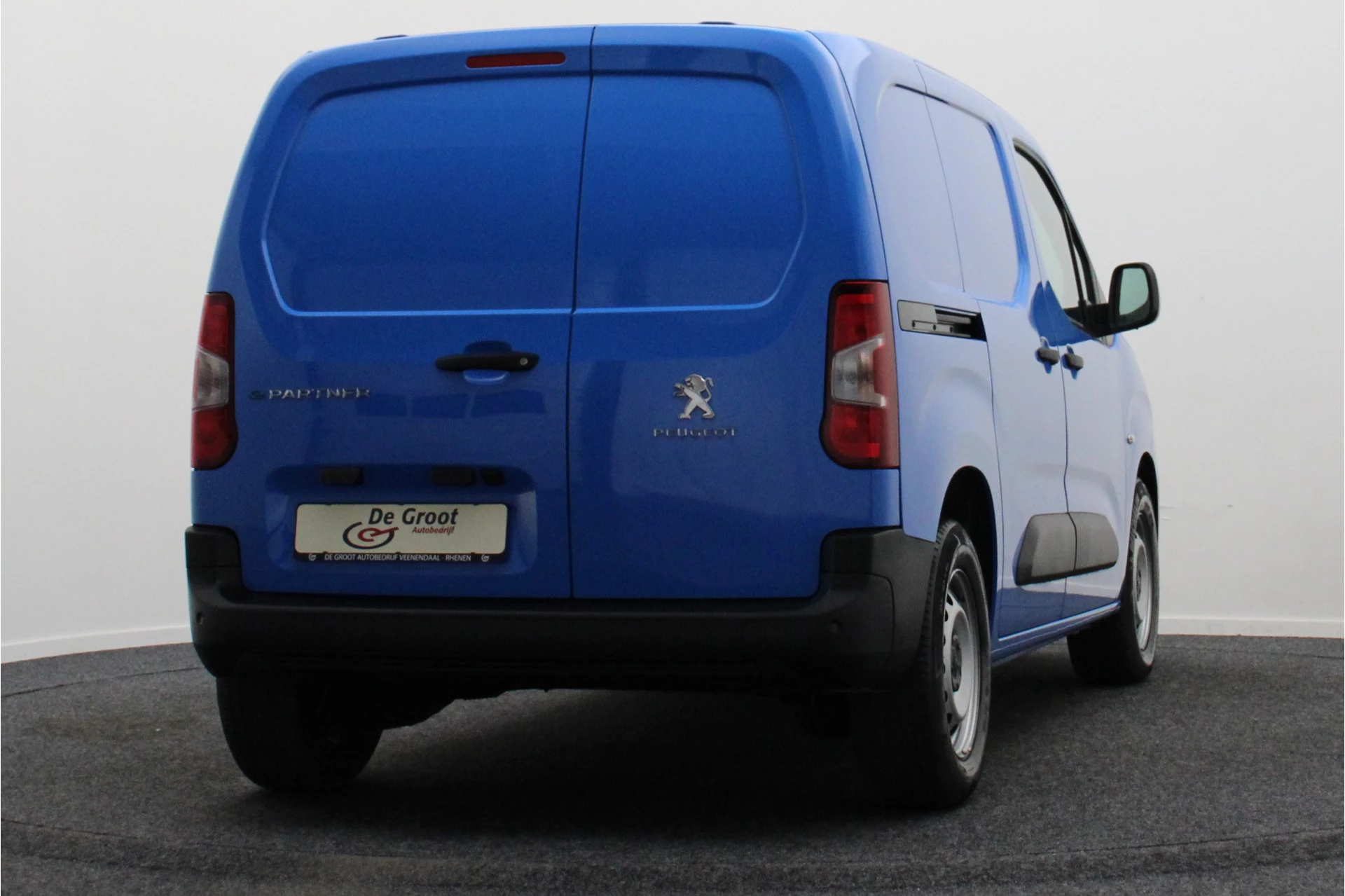 Hoofdafbeelding Peugeot Partner