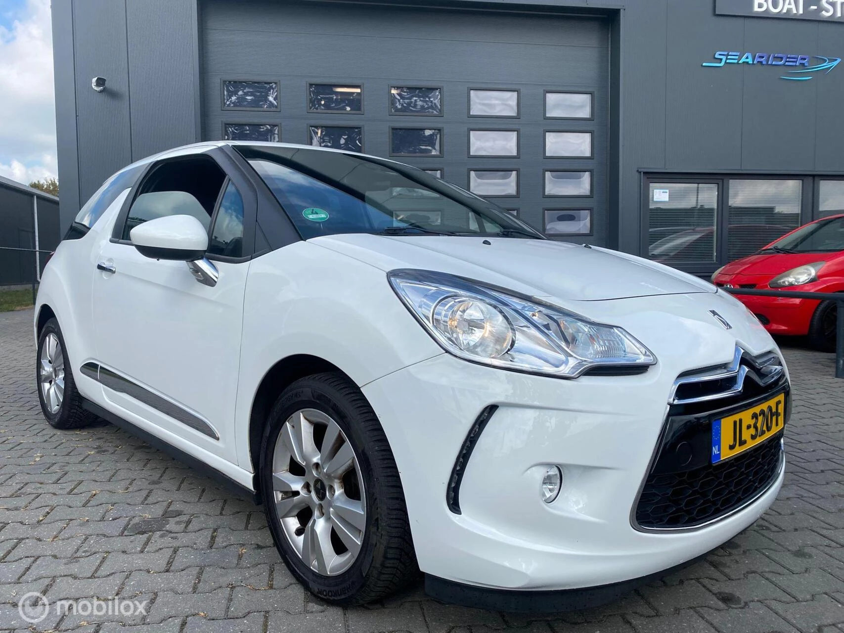 Hoofdafbeelding DS DS 3