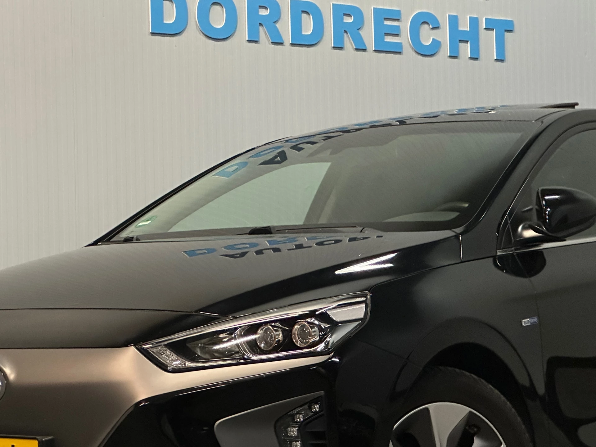 Hoofdafbeelding Hyundai IONIQ