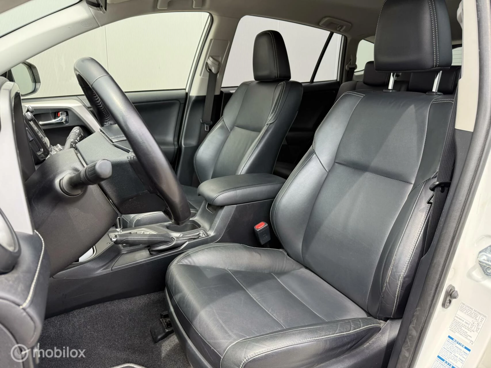 Hoofdafbeelding Toyota RAV4
