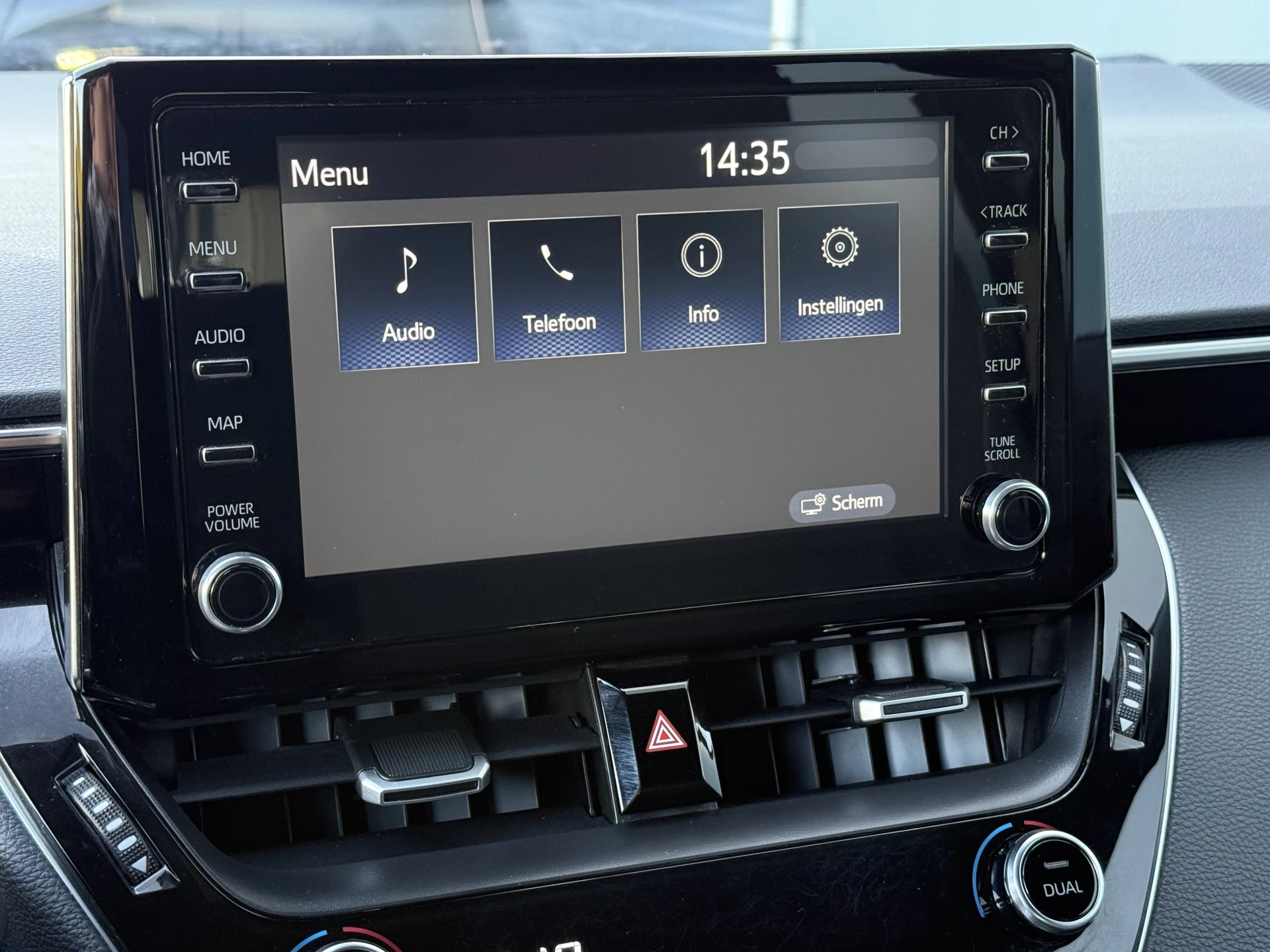 Hoofdafbeelding Toyota Corolla Touring Sports