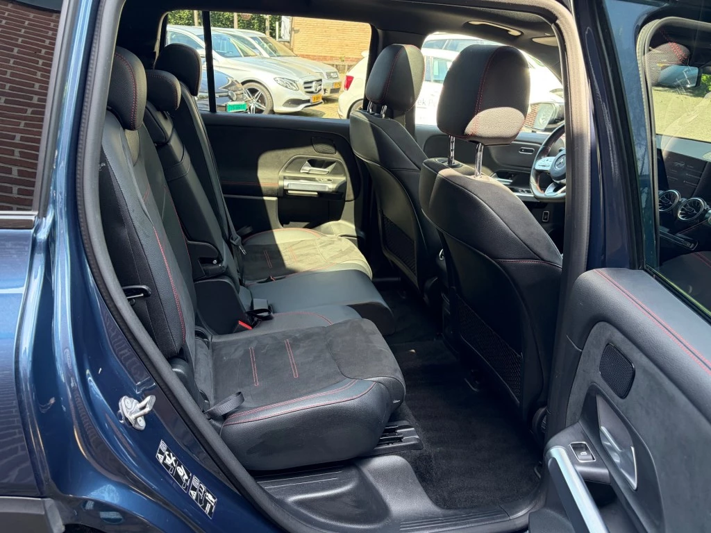 Hoofdafbeelding Mercedes-Benz EQB