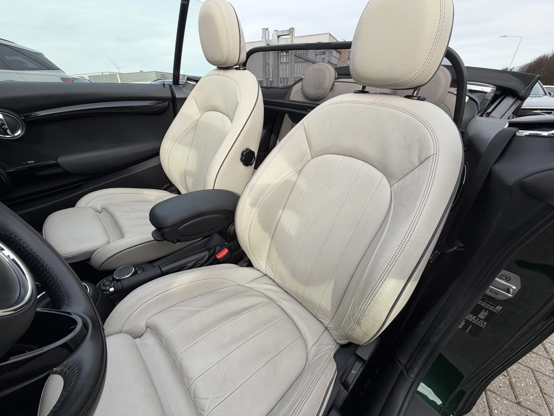 Hoofdafbeelding MINI Cooper Cabrio