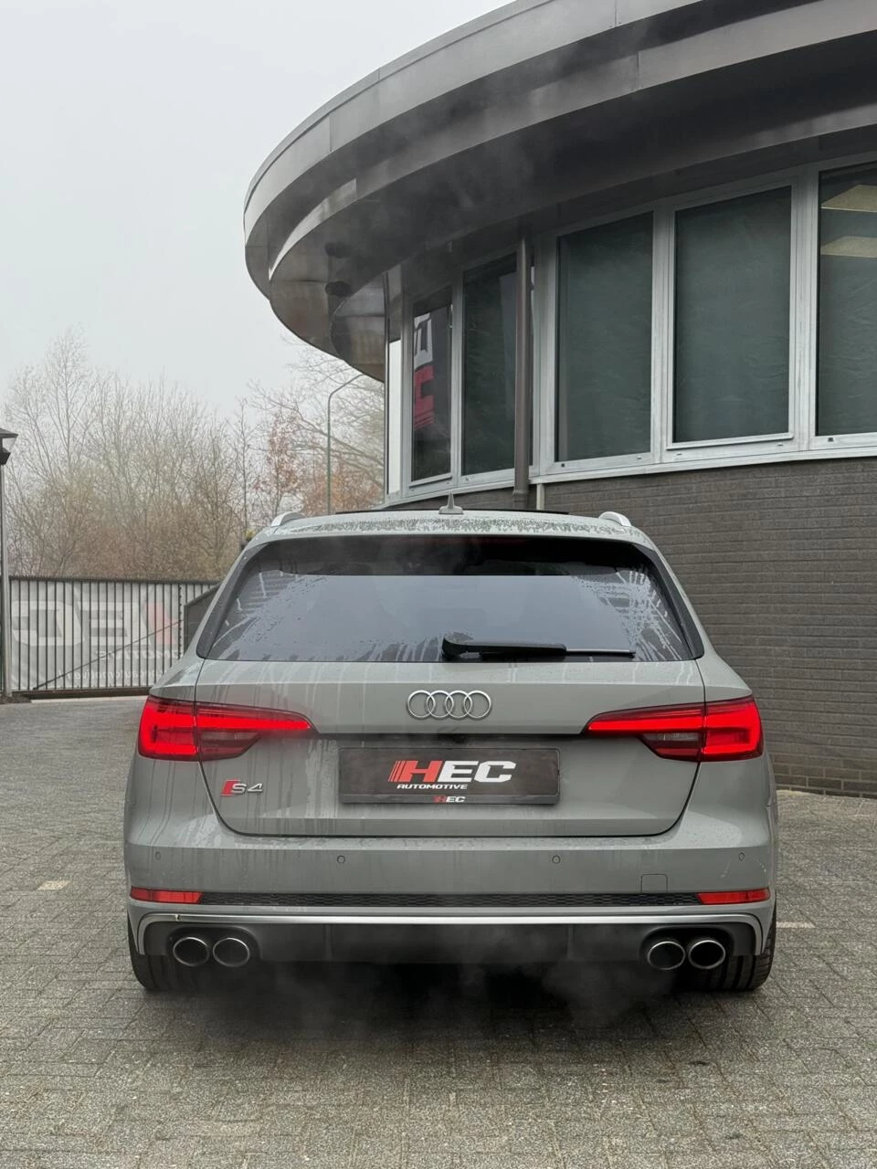 Hoofdafbeelding Audi S4