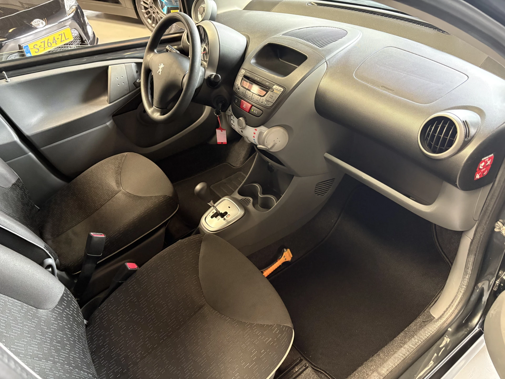 Hoofdafbeelding Peugeot 107