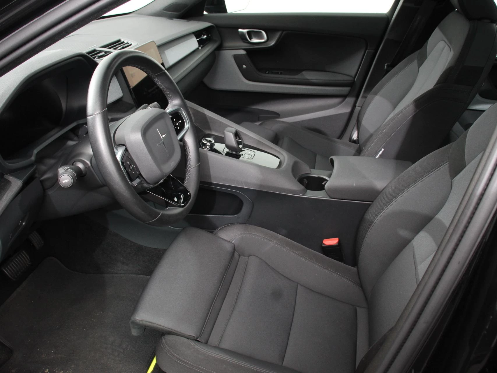 Hoofdafbeelding Polestar 2