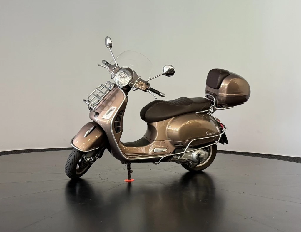 Hoofdafbeelding Vespa GTS
