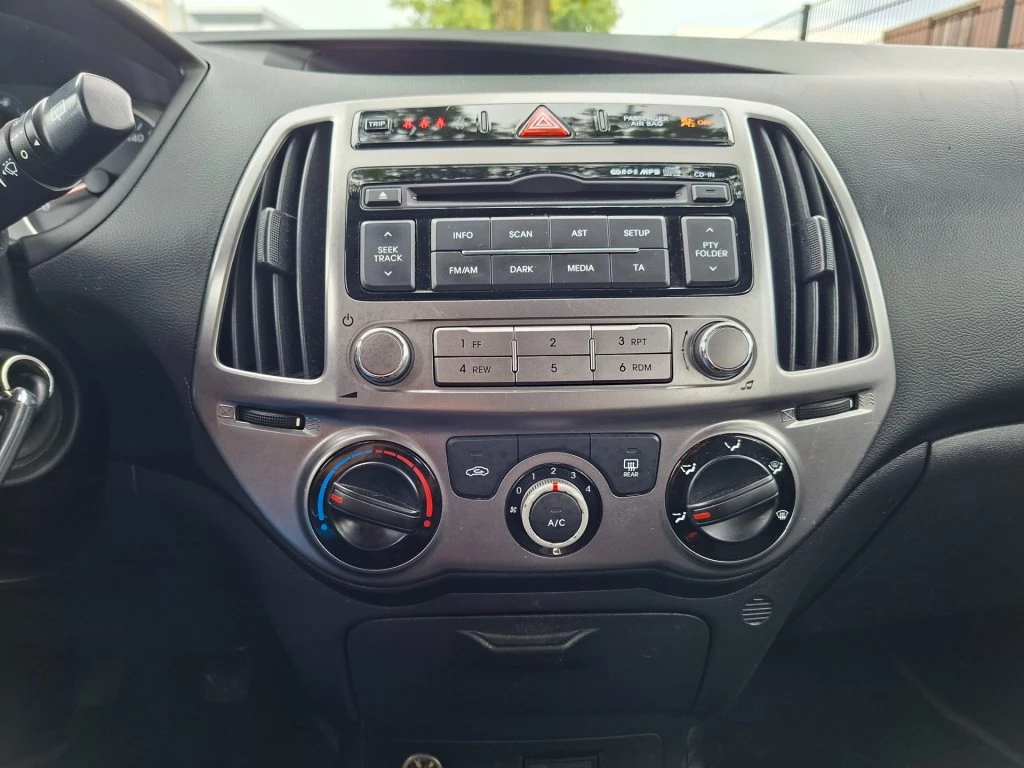 Hoofdafbeelding Hyundai i20