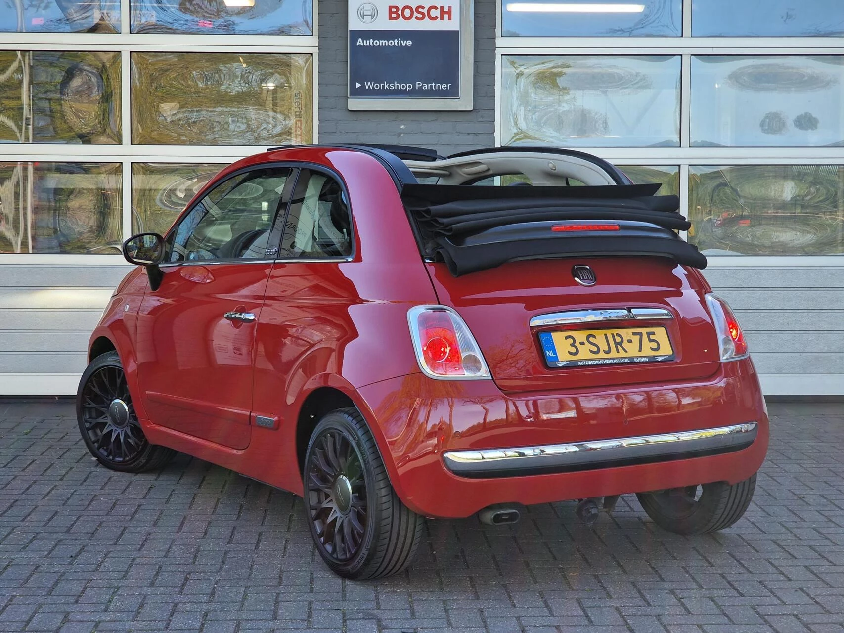 Hoofdafbeelding Fiat 500C