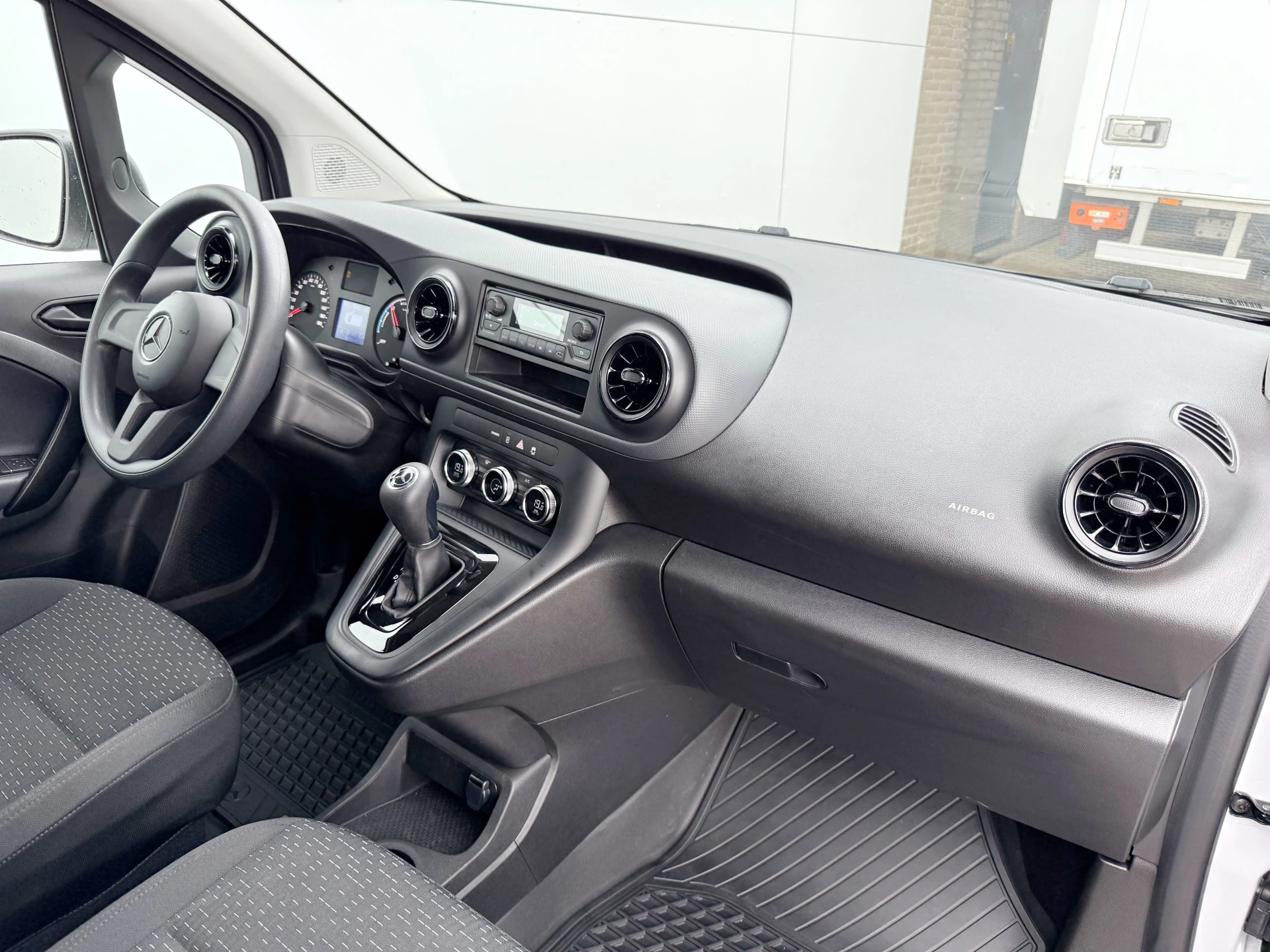Hoofdafbeelding Mercedes-Benz eCitan