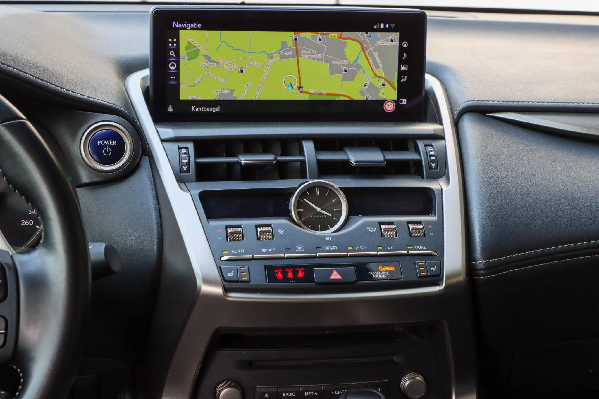 Hoofdafbeelding Lexus NX
