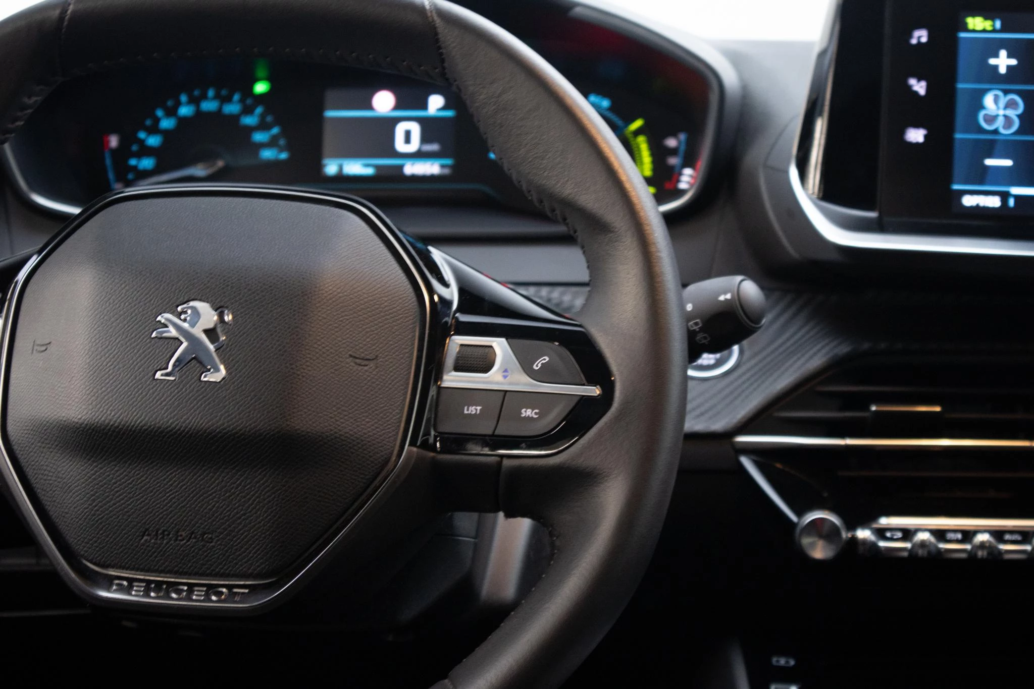 Hoofdafbeelding Peugeot e-208