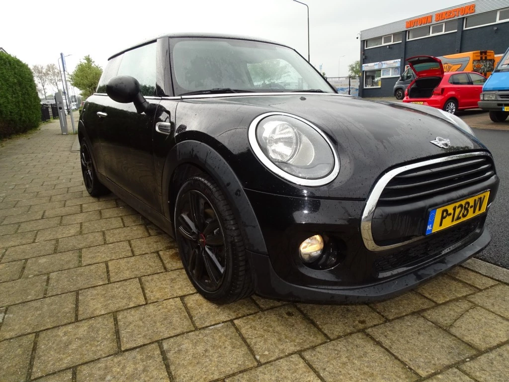Hoofdafbeelding MINI One