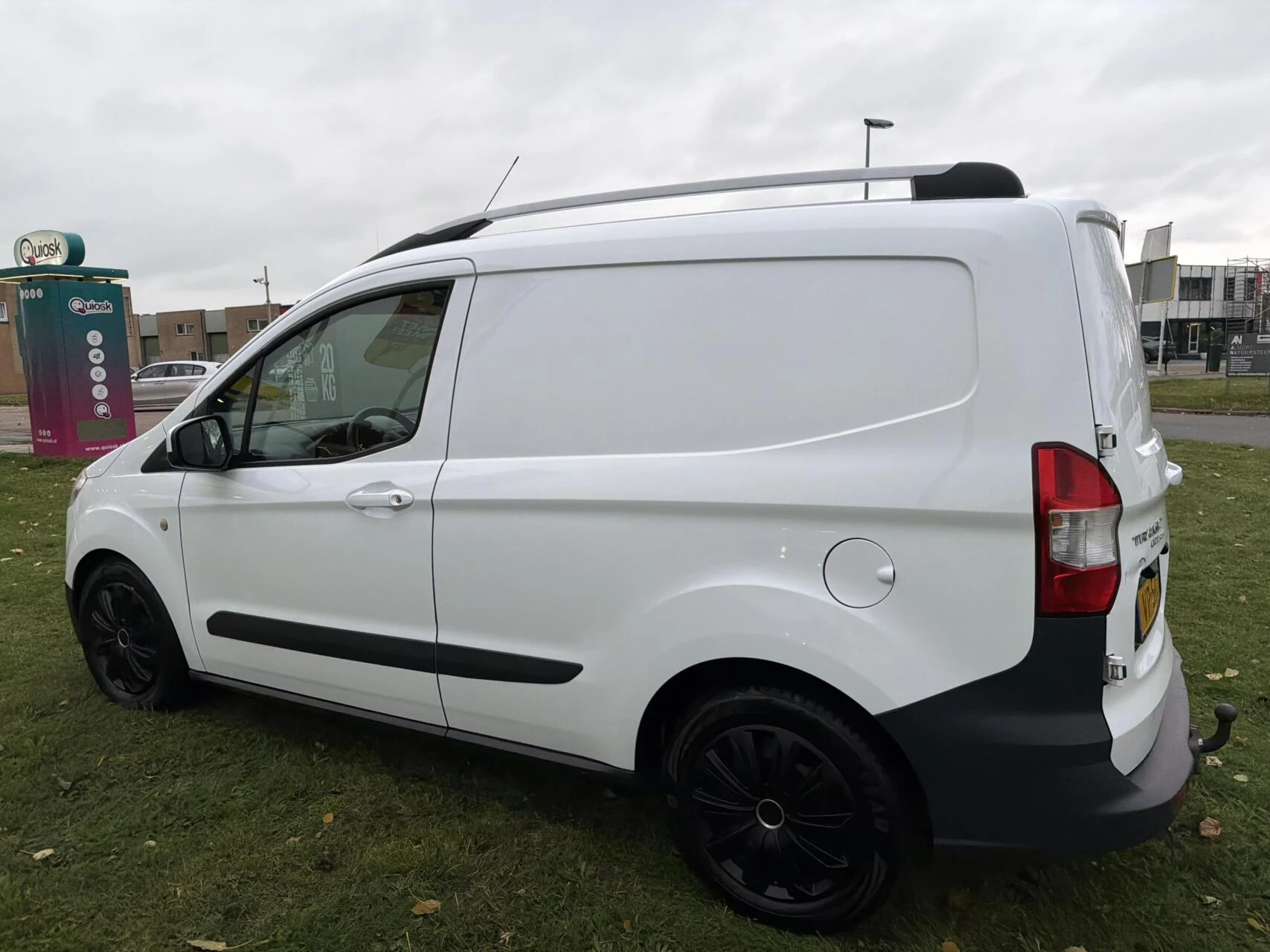 Hoofdafbeelding Ford Transit Courier