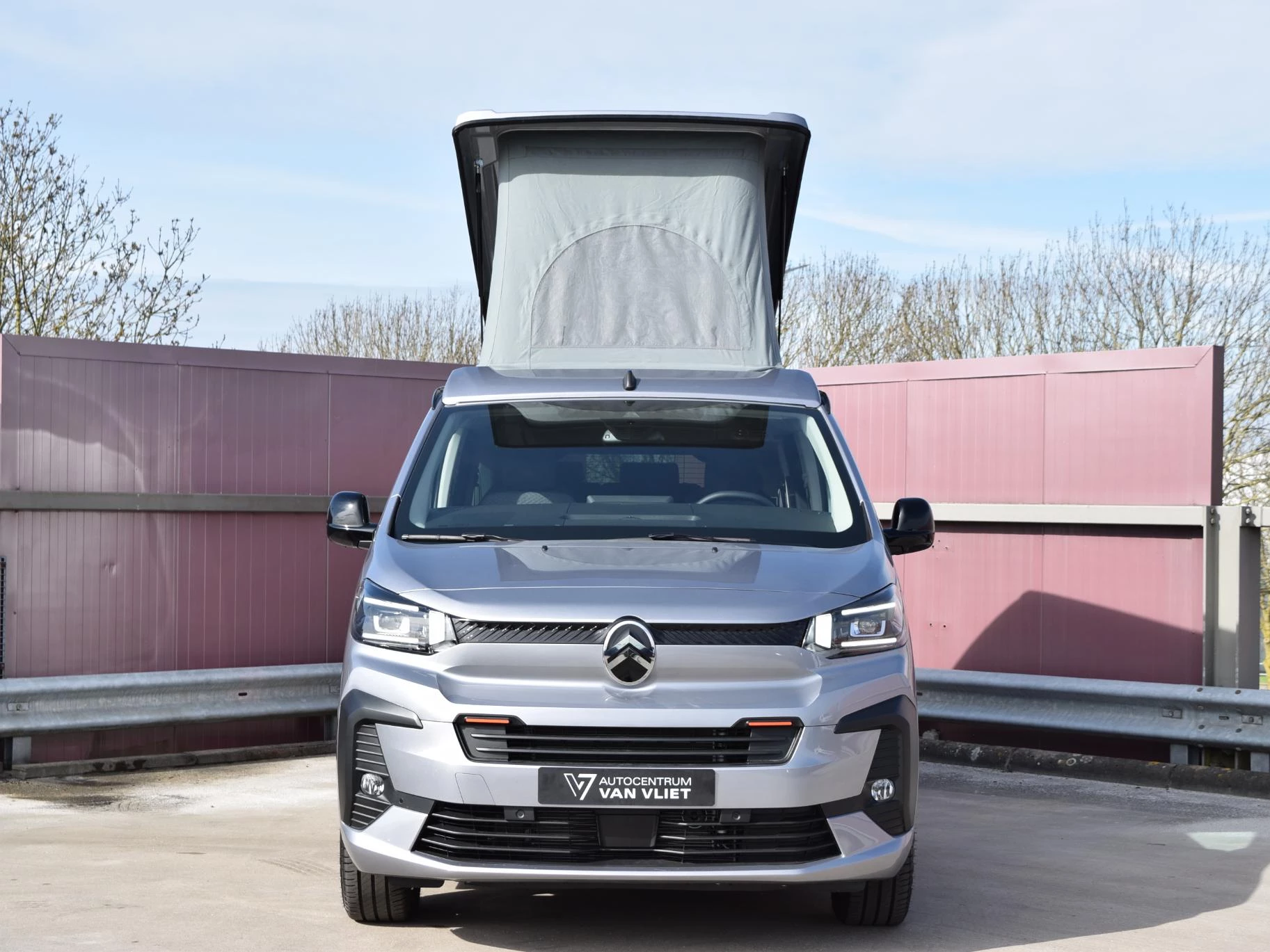 Hoofdafbeelding Citroën Holidays