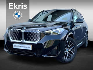 BMW iX1 eDrive20 Premium Pack | M-Sportpakket | Panoramadak | Harman/Kardon | Trekhaak | Easter