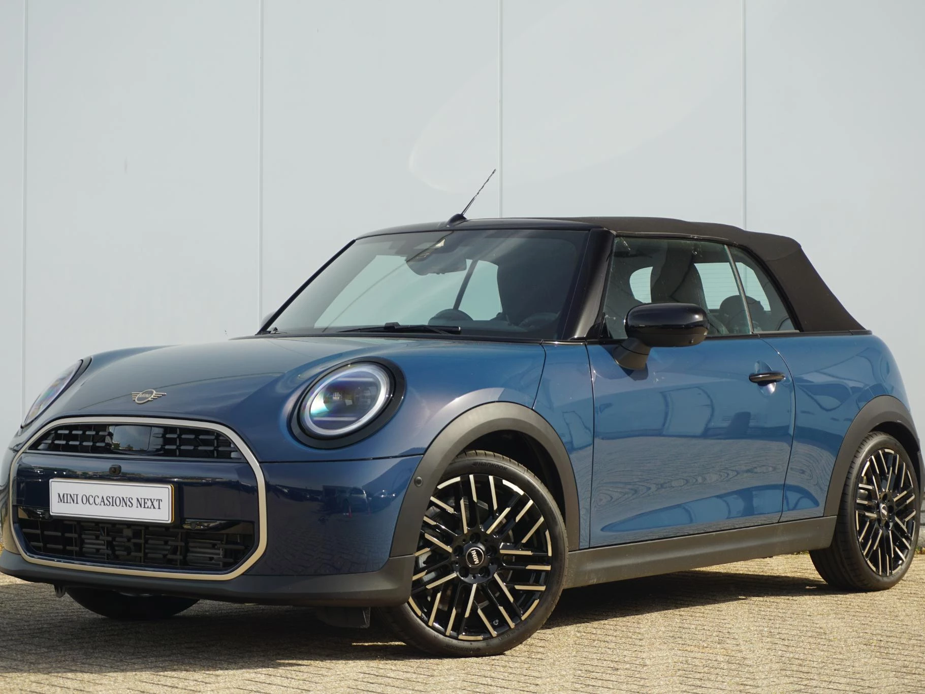 Hoofdafbeelding MINI Cooper Cabrio