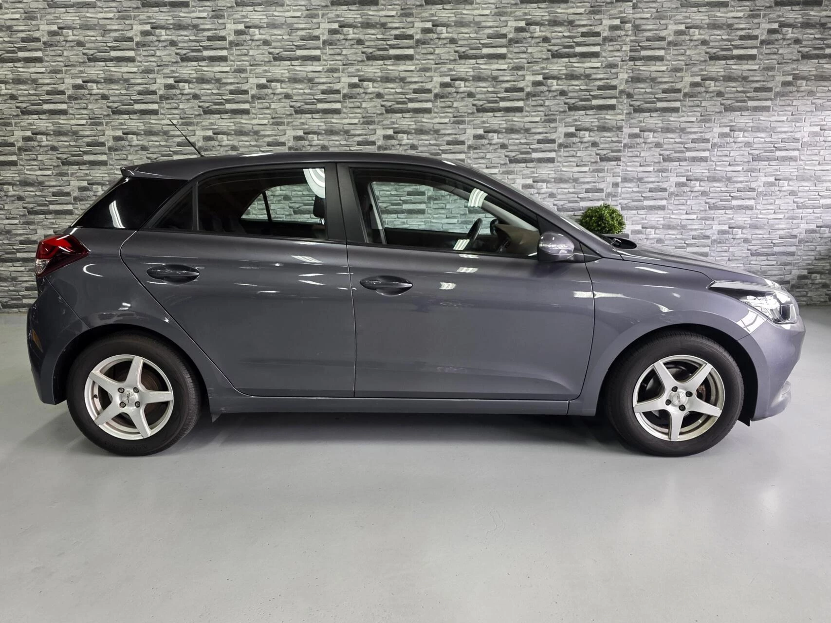 Hoofdafbeelding Hyundai i20