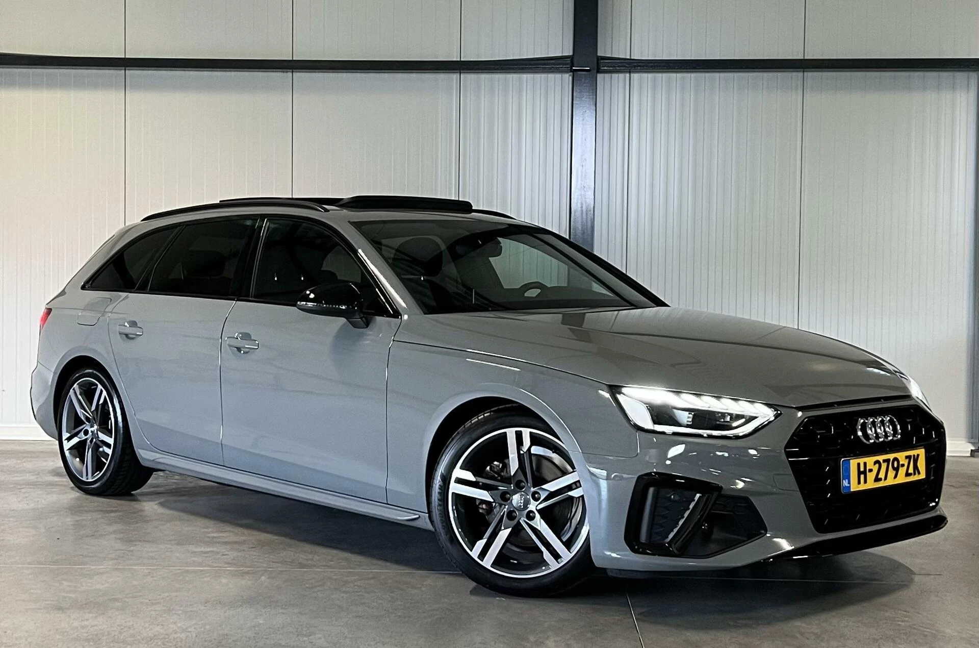 Hoofdafbeelding Audi A4
