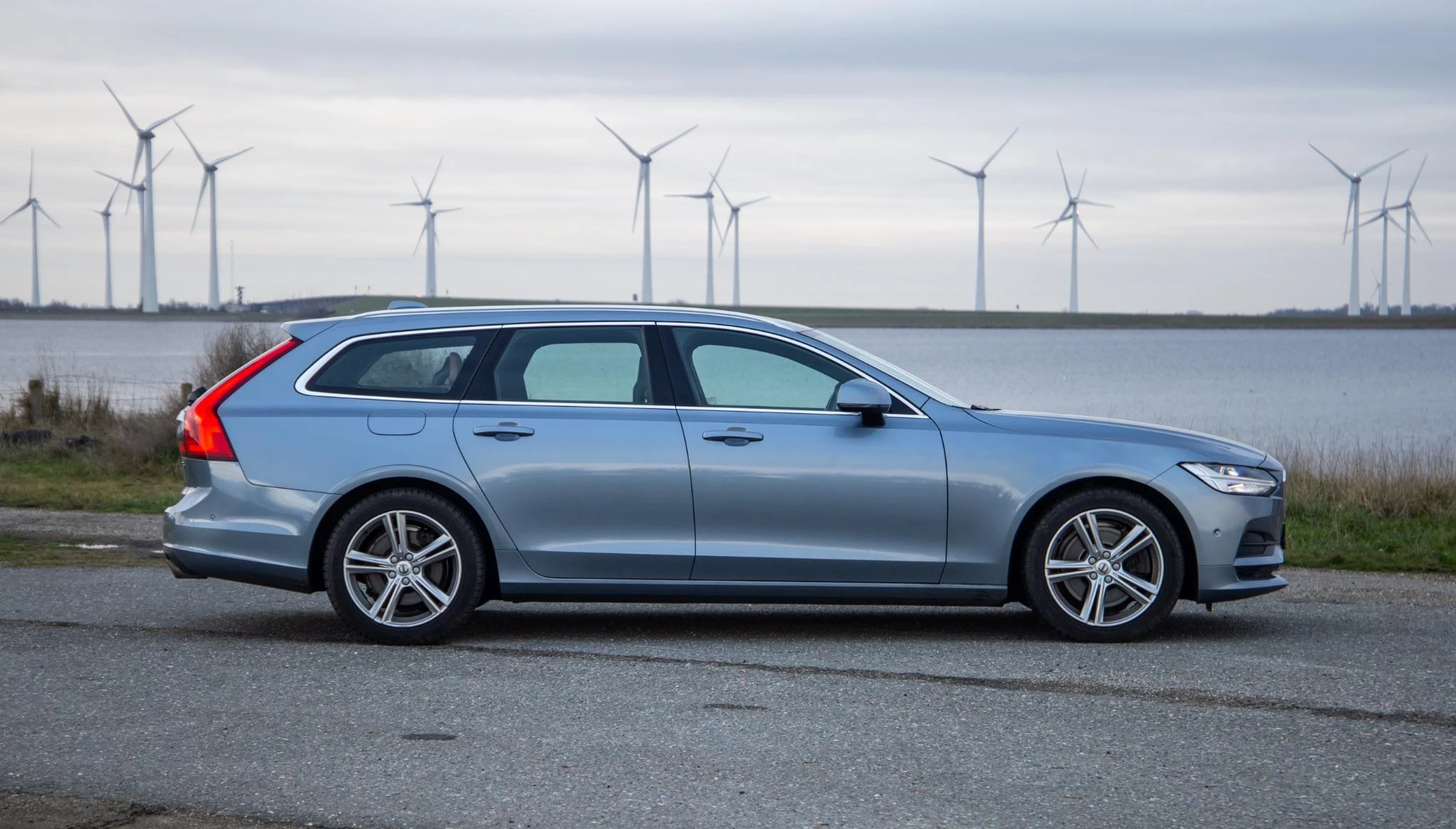 Hoofdafbeelding Volvo V90