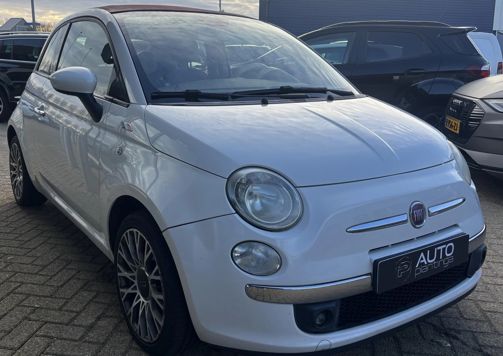 Hoofdafbeelding Fiat 500C