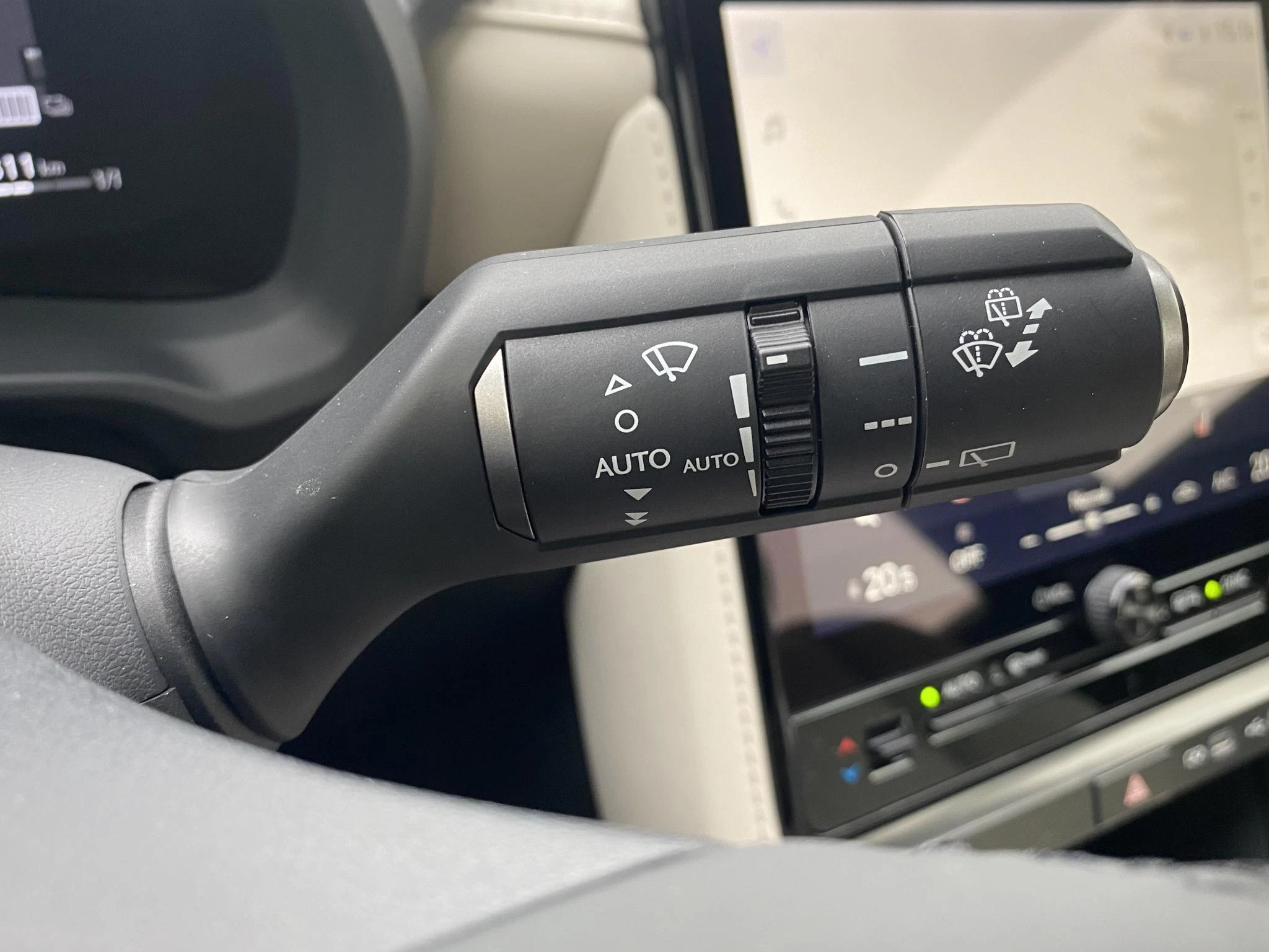 Hoofdafbeelding Lexus LBX