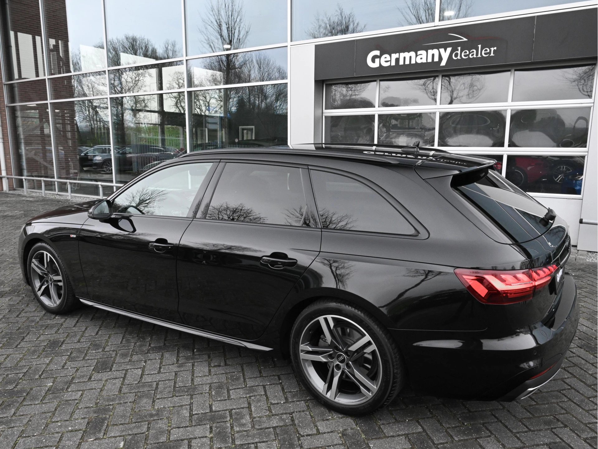 Hoofdafbeelding Audi A4