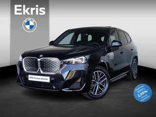 BMW iX1 eDrive20 | M Sportpakket | Innovation Pack | Verwarmd Stuurwiel | Comfort Access | Panoramadak | Stoelverwarming | Head-Up Display