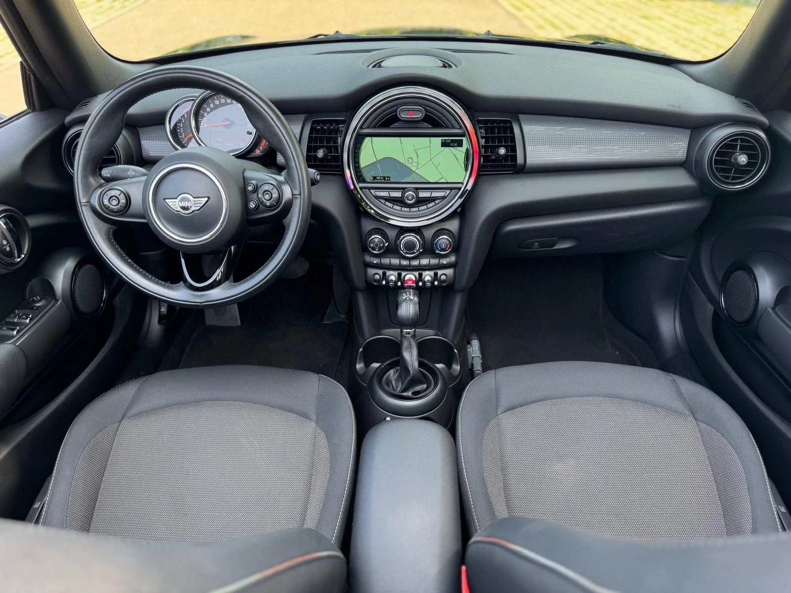 Hoofdafbeelding MINI Cooper Cabrio