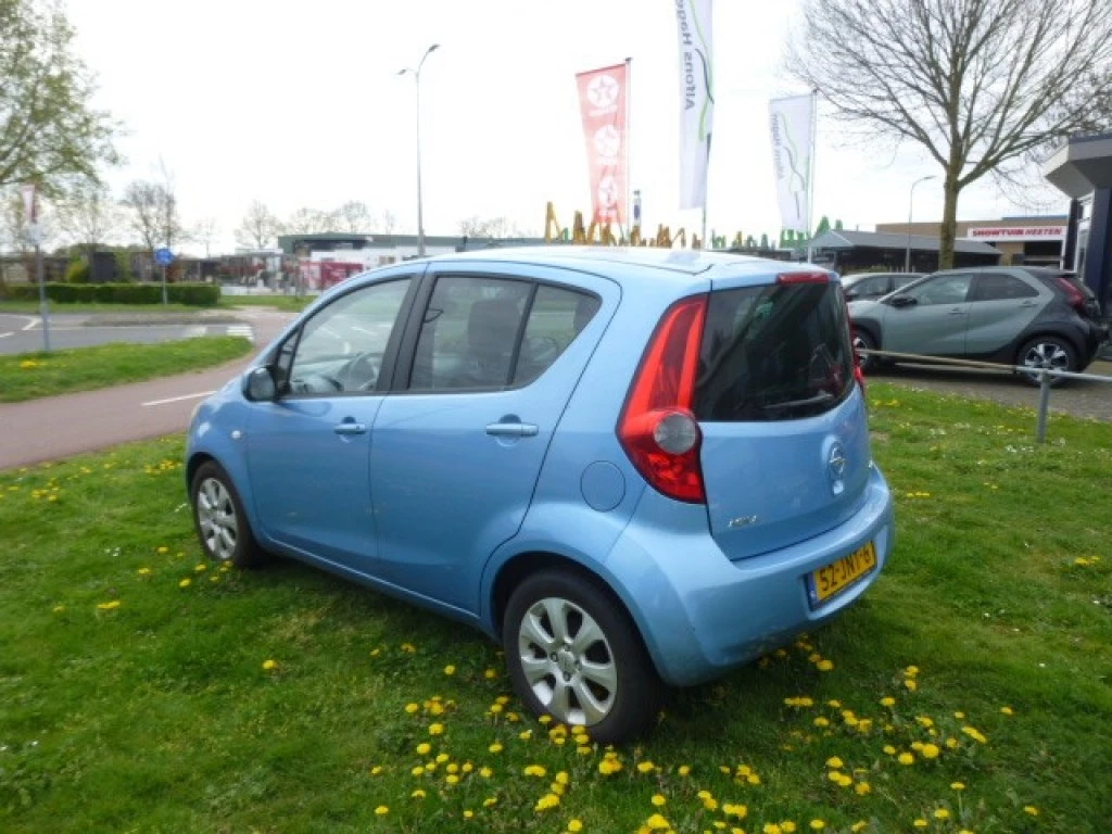 Hoofdafbeelding Opel Agila