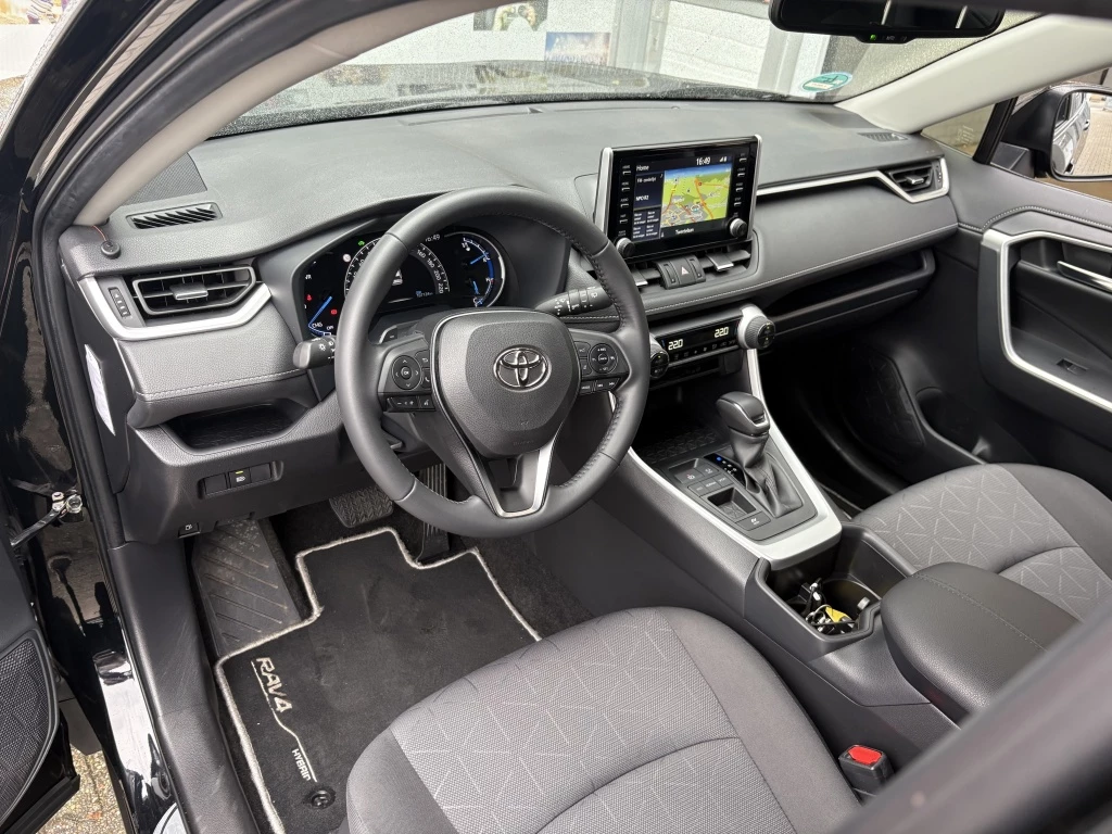 Hoofdafbeelding Toyota RAV4