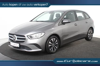 Hoofdafbeelding Mercedes-Benz B-Klasse Mercedes-Benz B-Klasse 180 *1ste Eigenaar*Navigatie*Leer*Trekhaak*