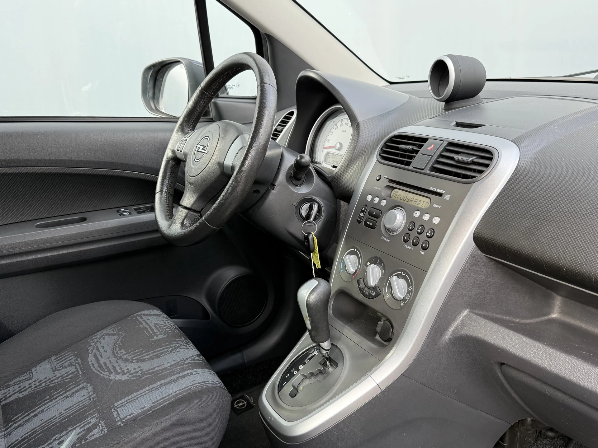 Hoofdafbeelding Opel Agila