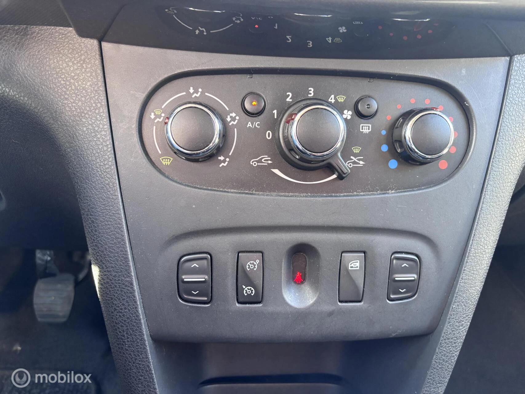 Hoofdafbeelding Dacia Logan