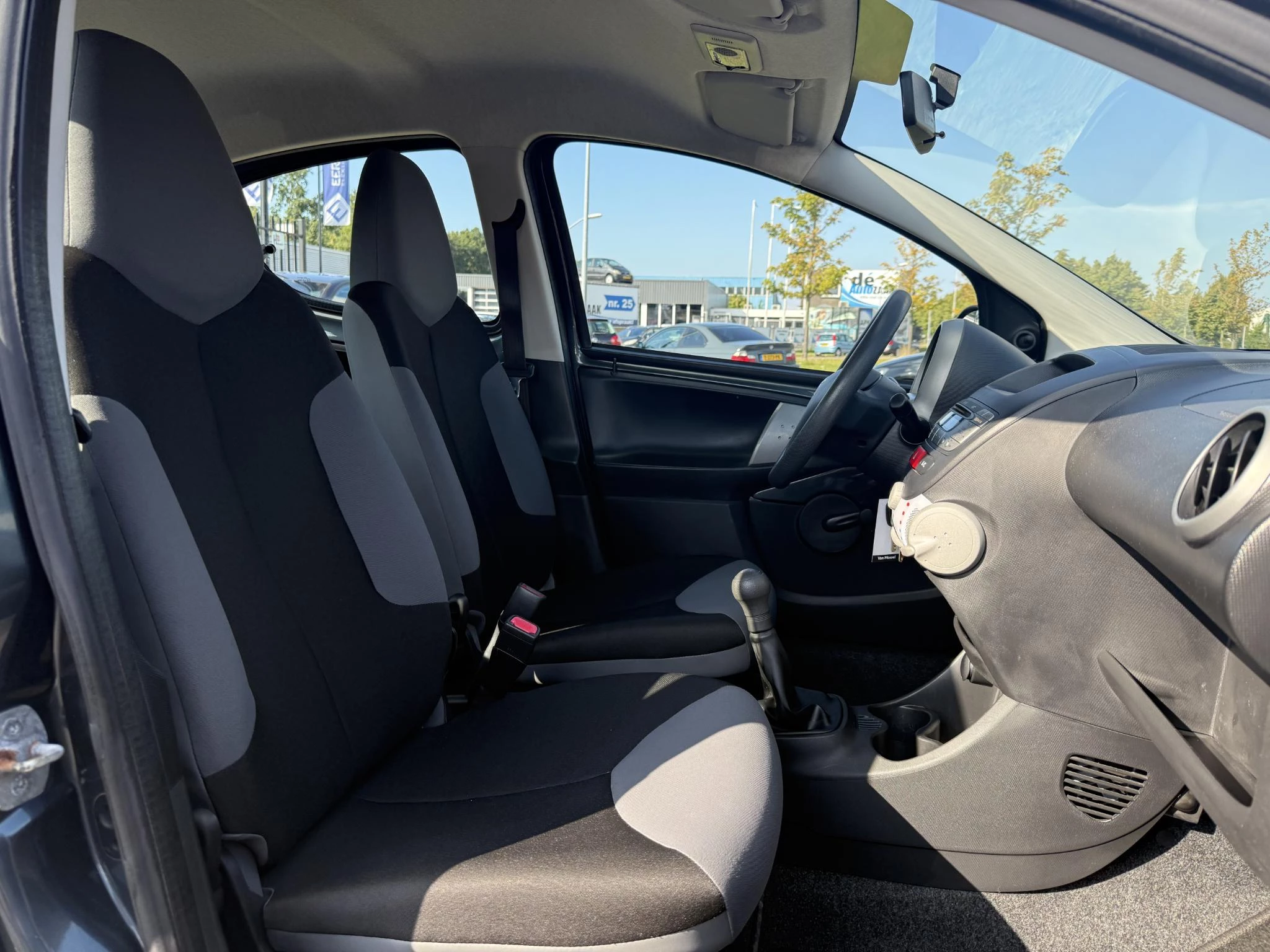 Hoofdafbeelding Peugeot 107