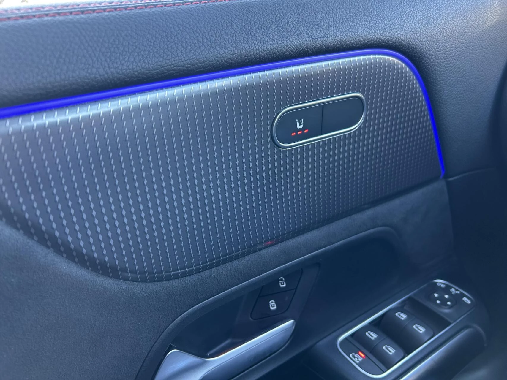 Hoofdafbeelding Mercedes-Benz EQA