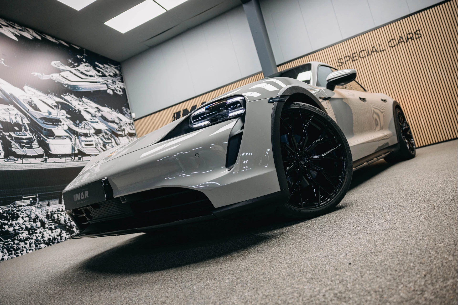 Hoofdafbeelding Porsche Taycan