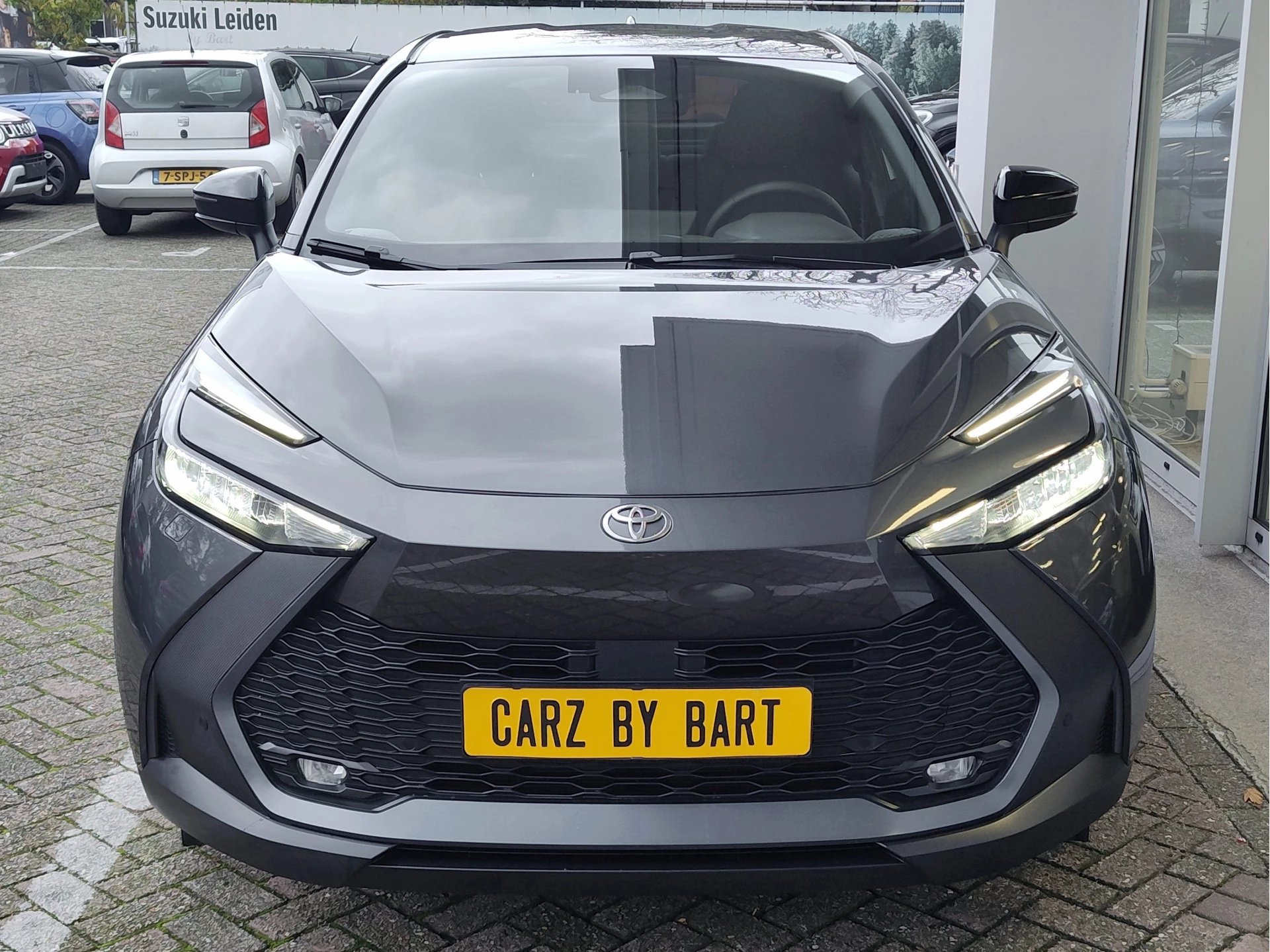 Hoofdafbeelding Toyota C-HR