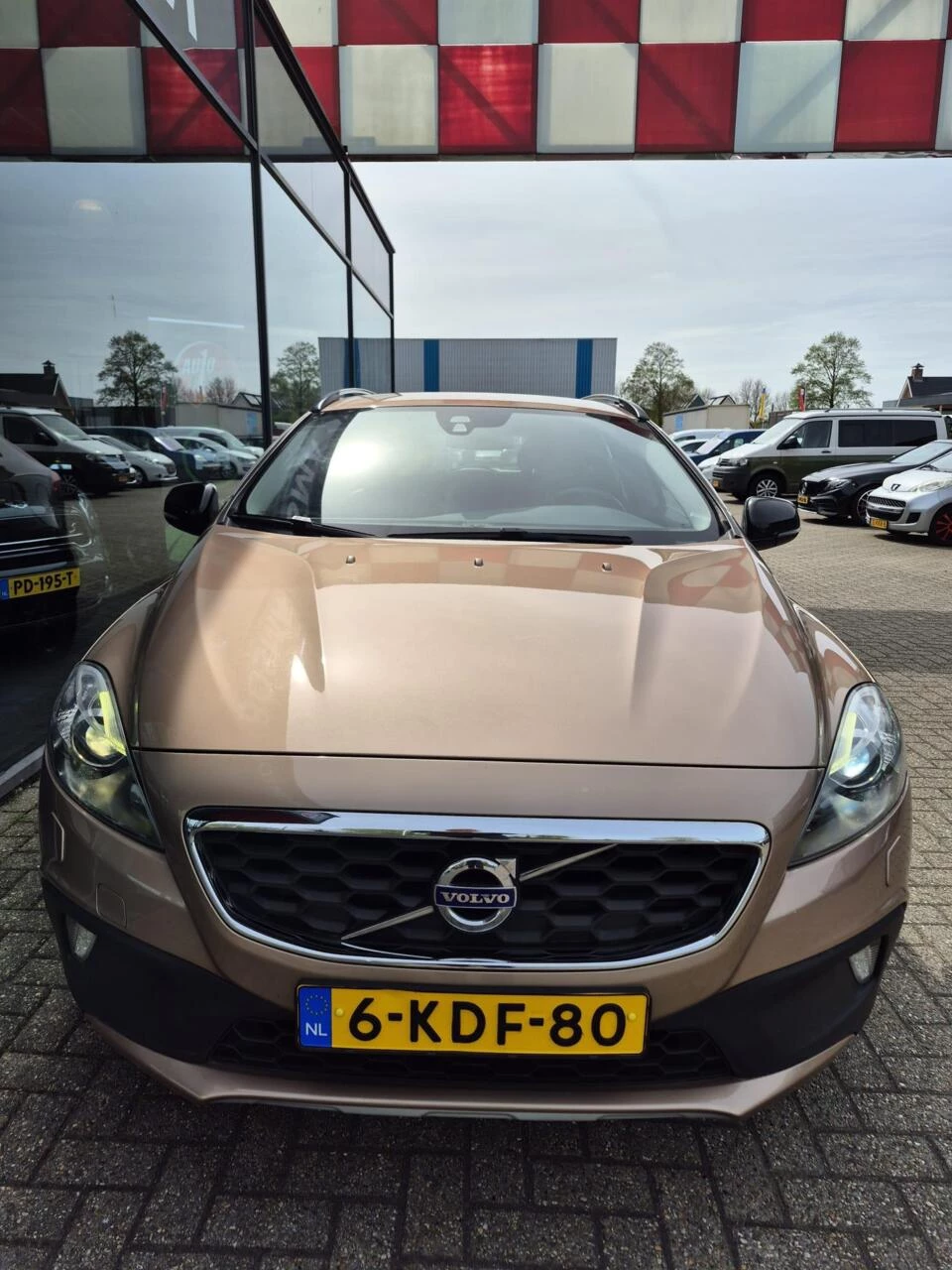 Hoofdafbeelding Volvo V40
