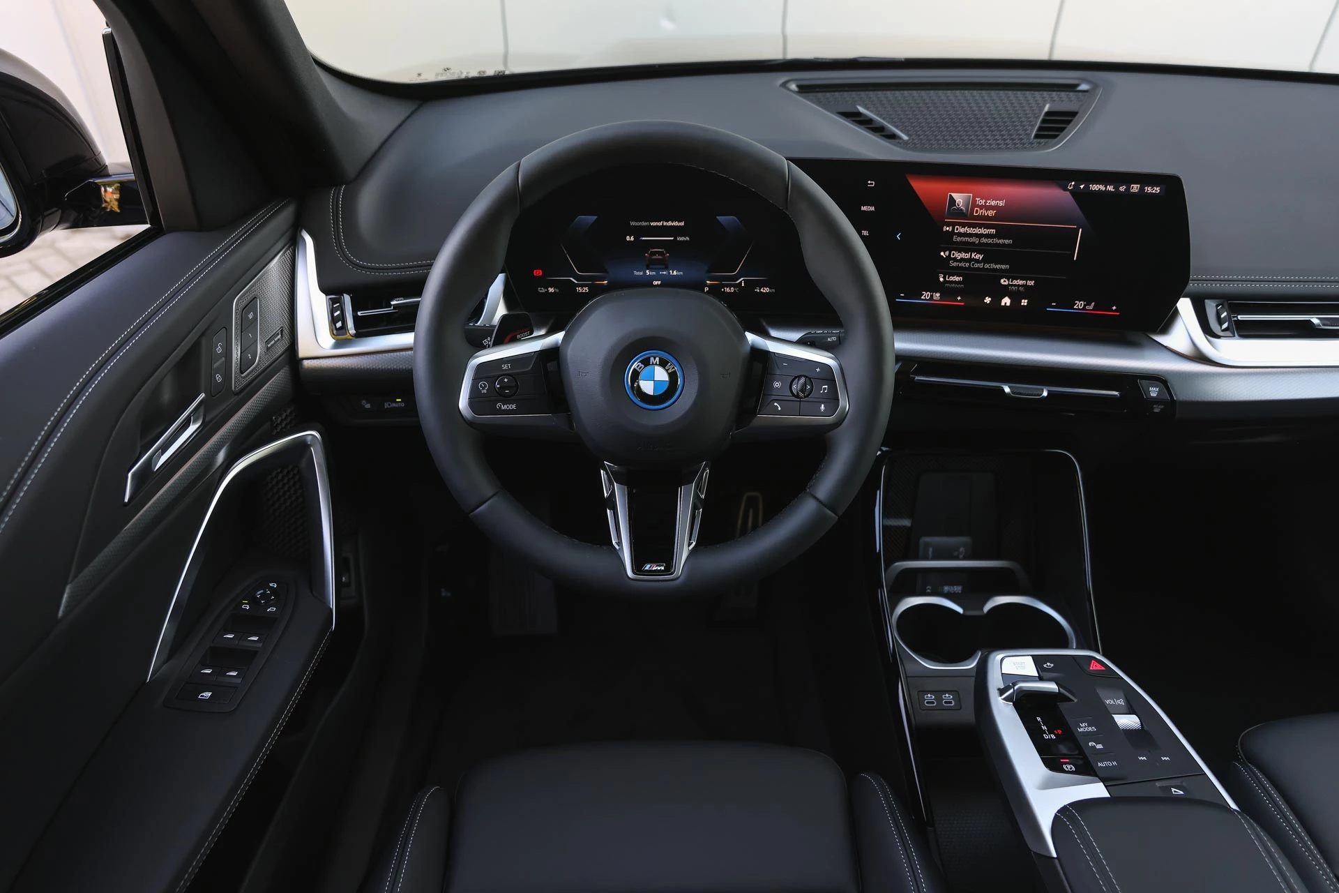 Hoofdafbeelding BMW iX1