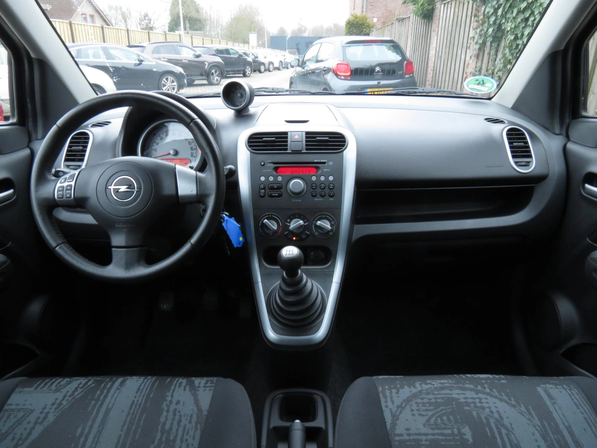 Hoofdafbeelding Opel Agila