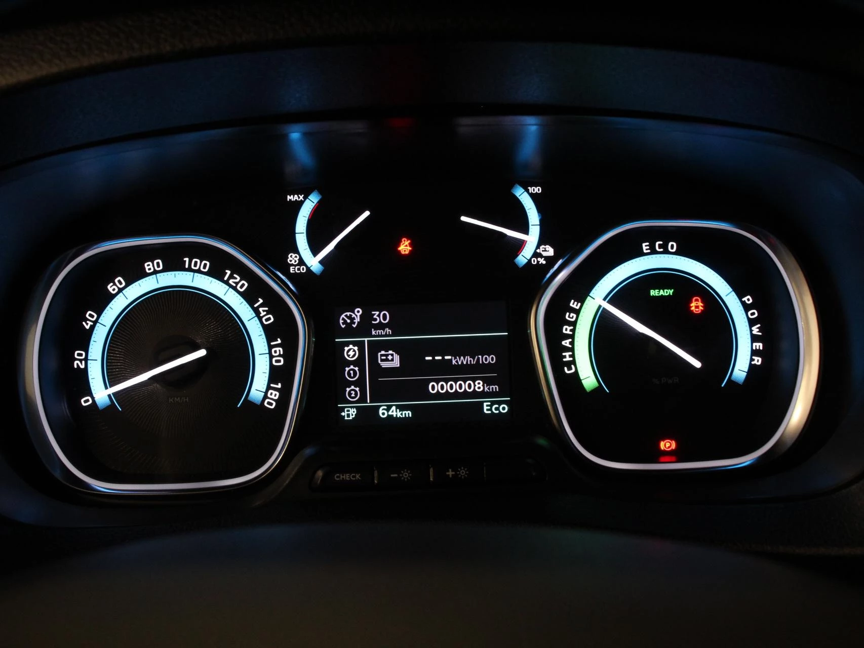 Hoofdafbeelding Peugeot e-Expert