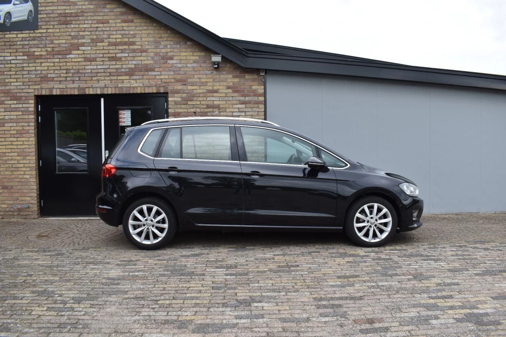 Hoofdafbeelding Volkswagen Golf Sportsvan