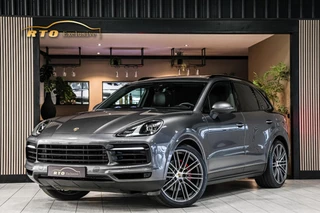 Hoofdafbeelding Porsche Cayenne Porsche Cayenne 3.0 E-Hybrid|Dealer ondh.|Sportchrono|477 PK
