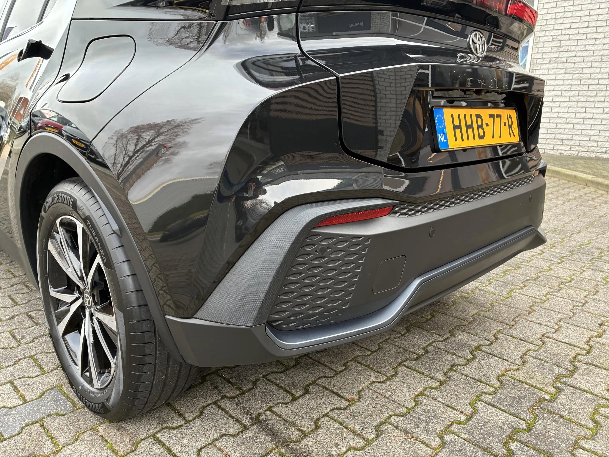 Hoofdafbeelding Toyota C-HR