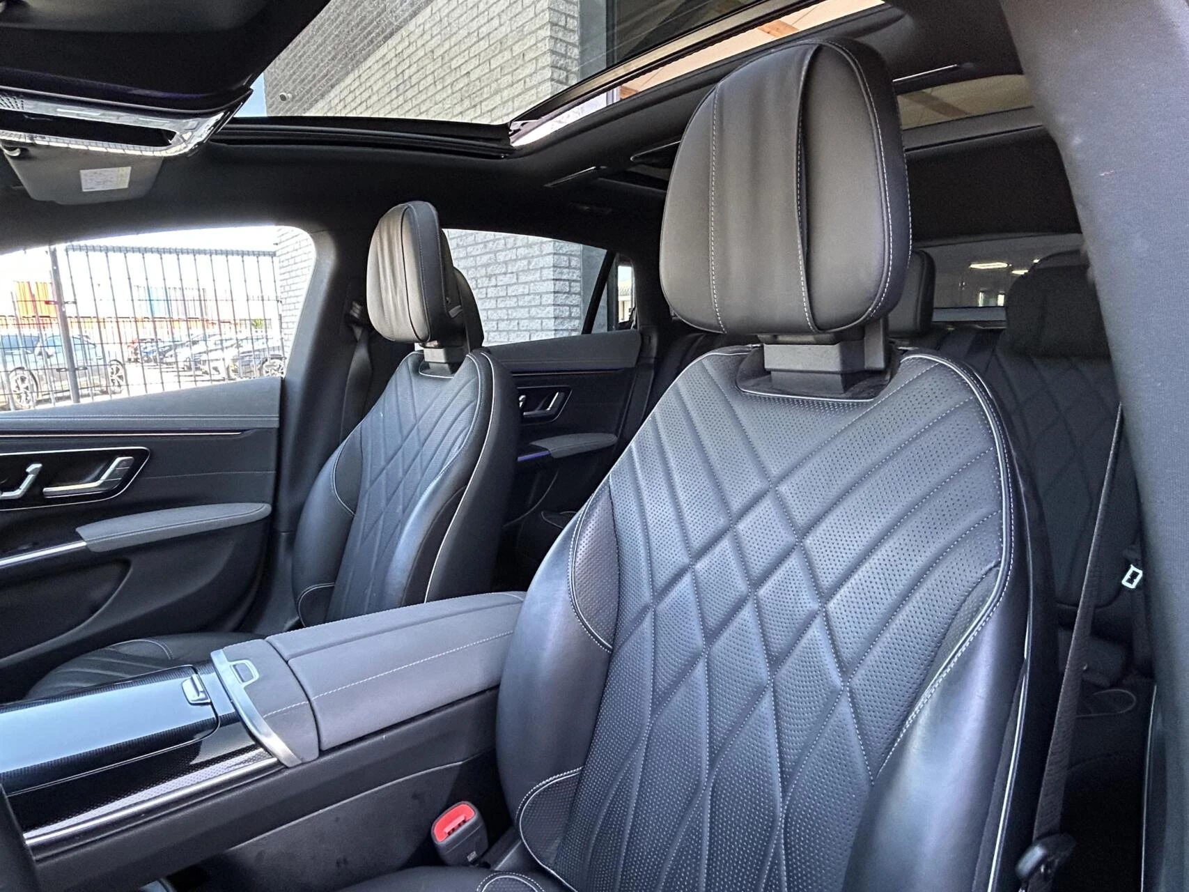 Hoofdafbeelding Mercedes-Benz EQS