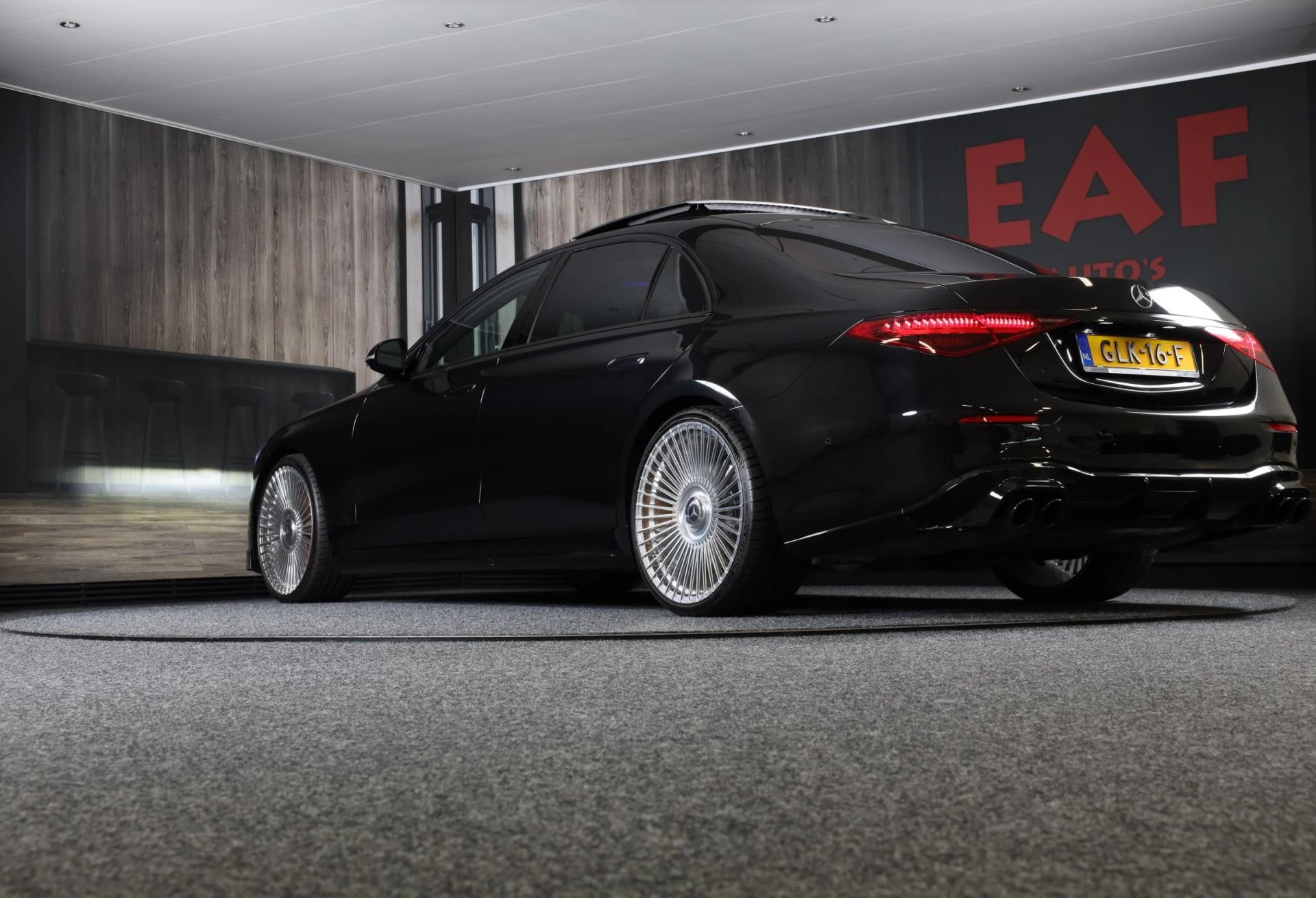 Hoofdafbeelding Mercedes-Benz S-Klasse