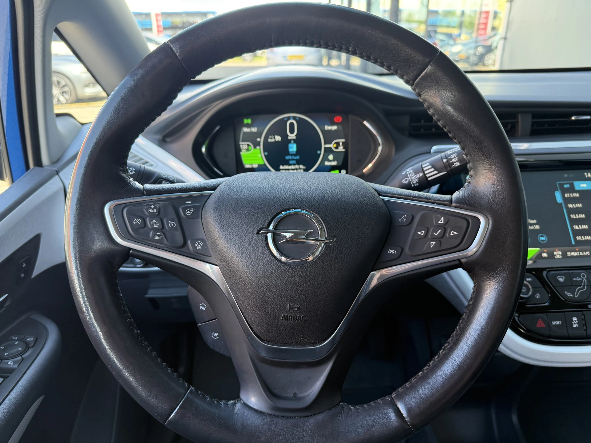 Hoofdafbeelding Opel Ampera-e
